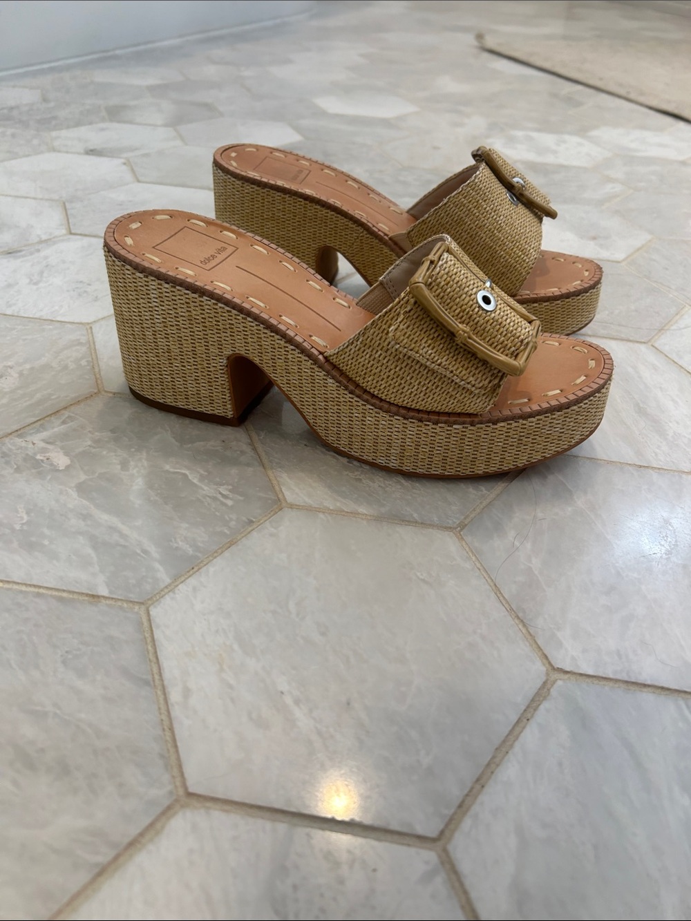 Dolce Vita Tan Woven Buckle Platform Mules - Picture 2 of 4